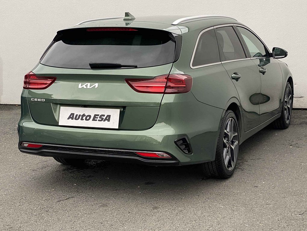 Kia Ceed 1.5 T-GDi TOP SW