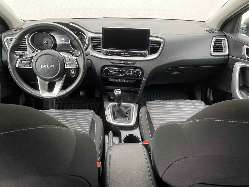 Kia Ceed 1.5 T-GDi TOP SW