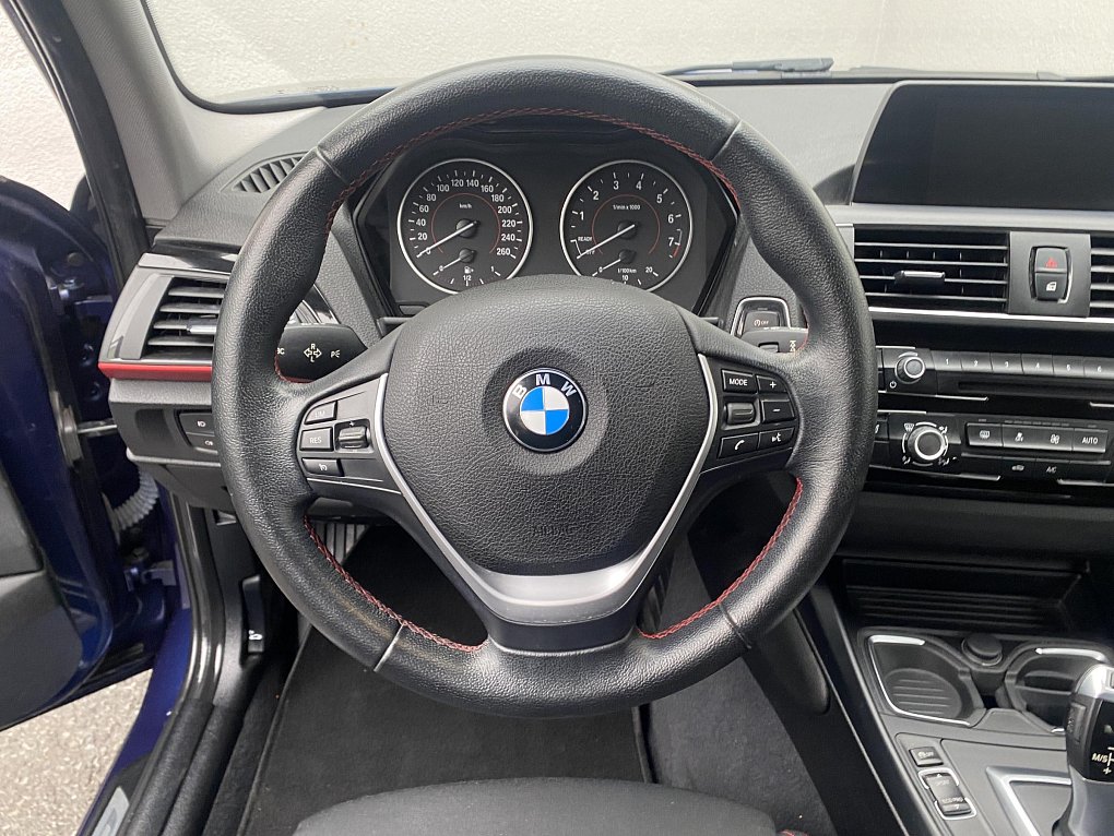 BMW Řada 1 1.5i Sport Line 118i