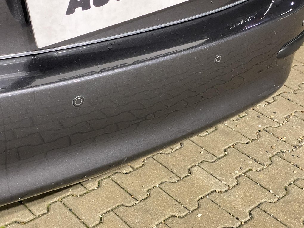 Toyota Auris 1.3 VVT-i Terra Cool