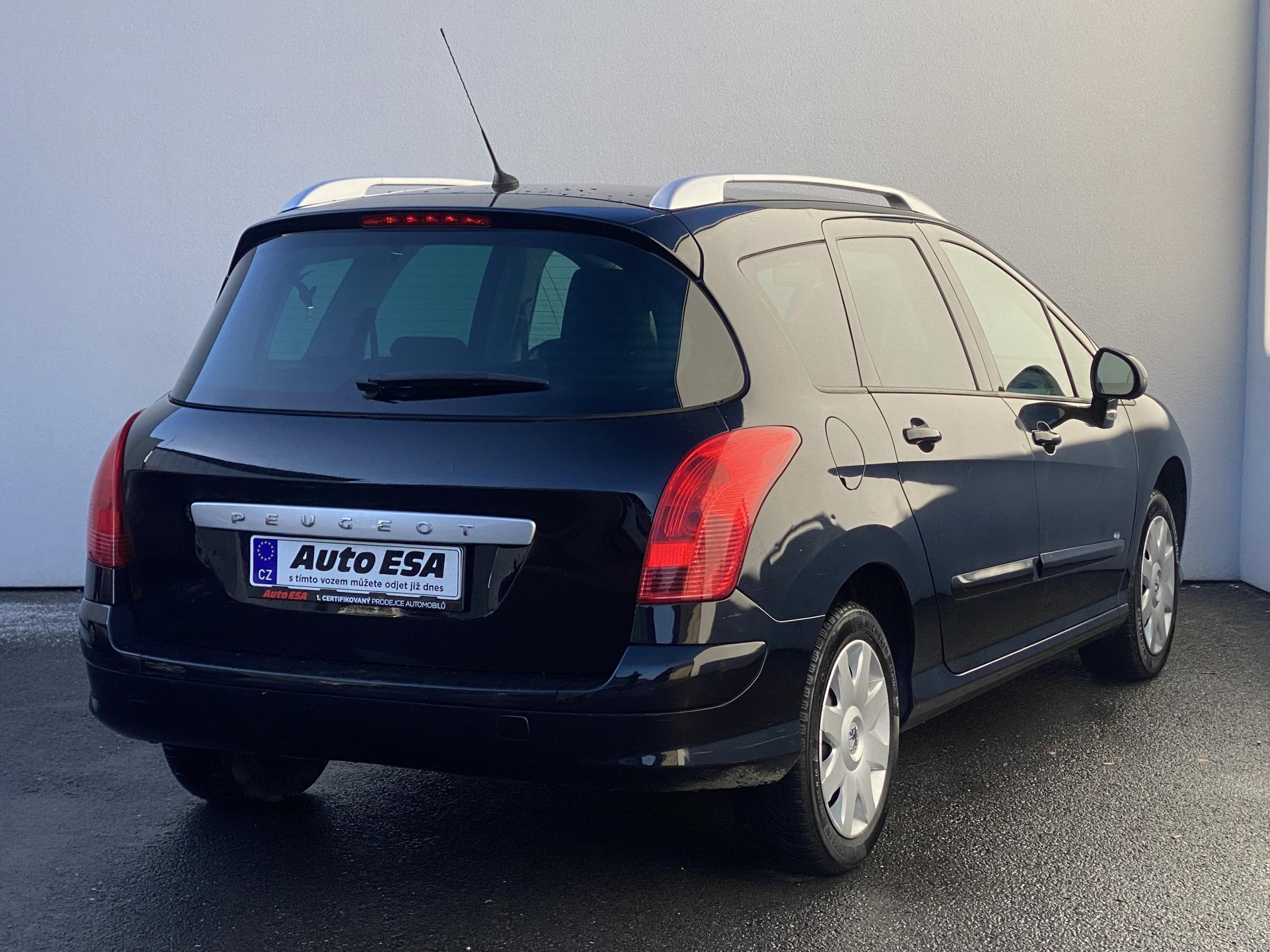 Peugeot 308, 2011 - pohled č. 4