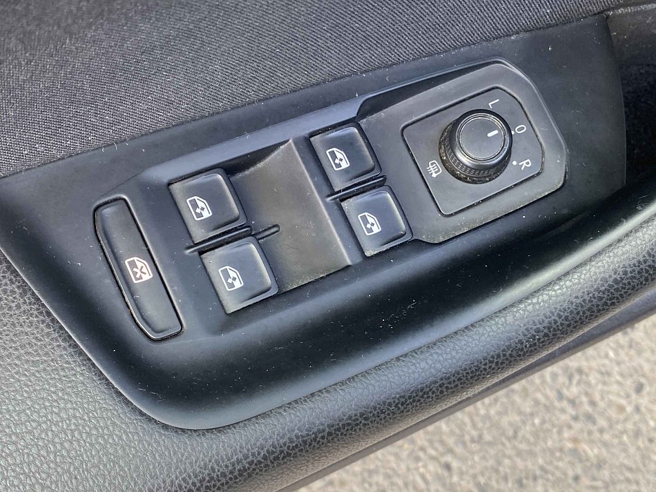 Volkswagen Passat 2.0TDi 