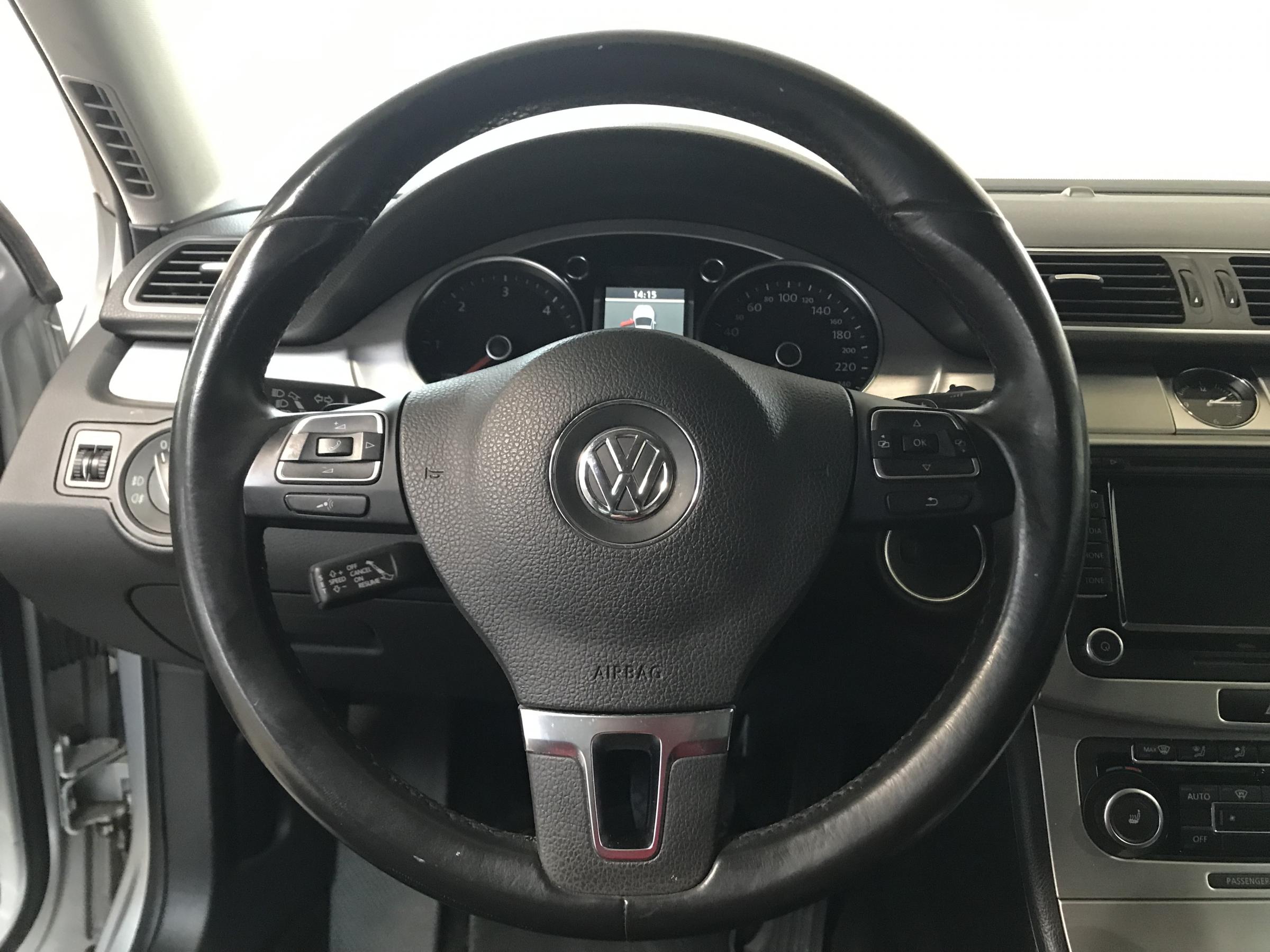 Volkswagen Passat, 2011 - pohled č. 16