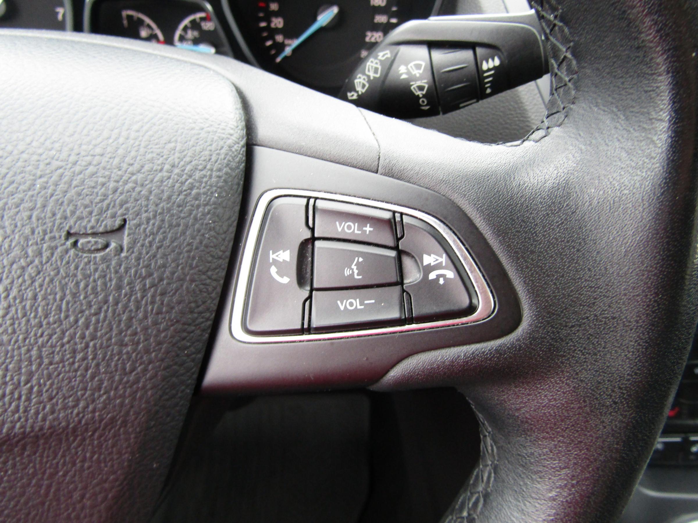 Ford Kuga, 2018 - pohled č. 16