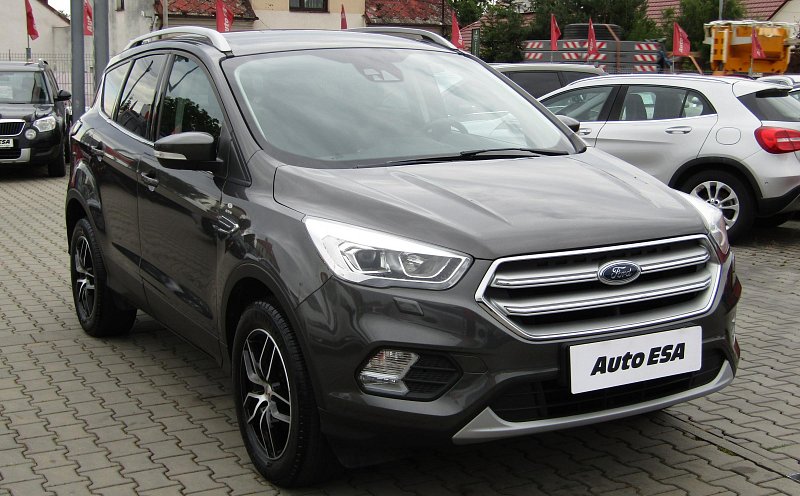 Ford Kuga 1.5 EB Titanium