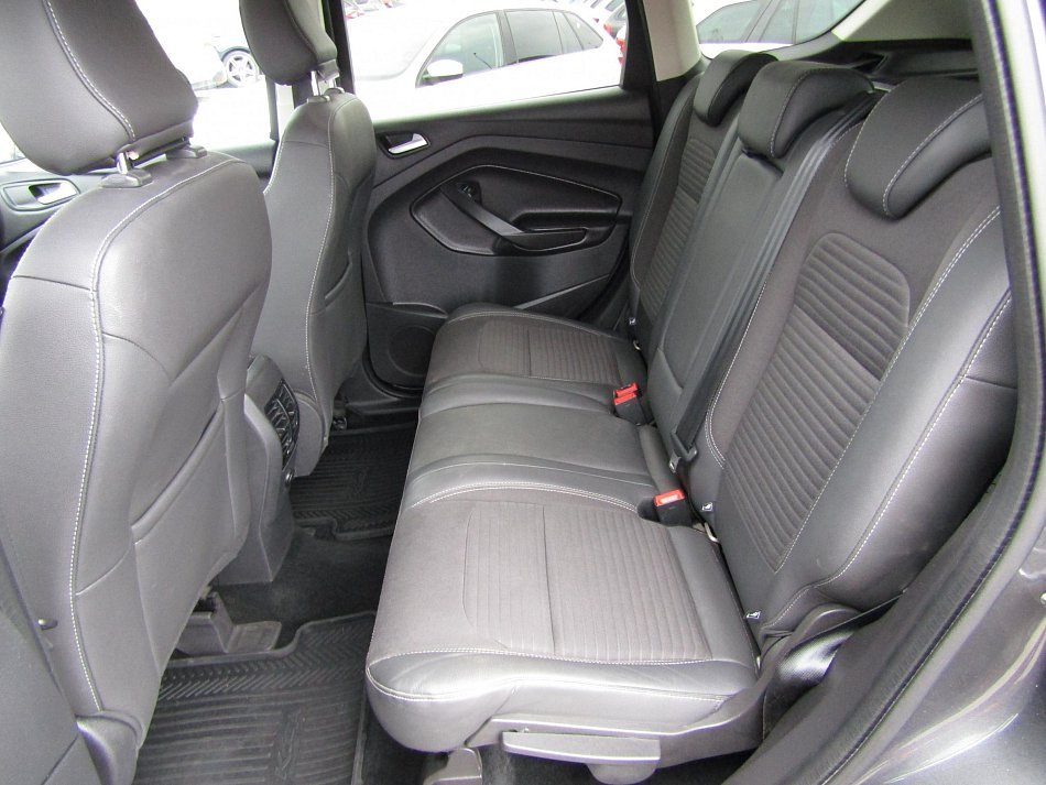 Ford Kuga 1.5 EB Titanium