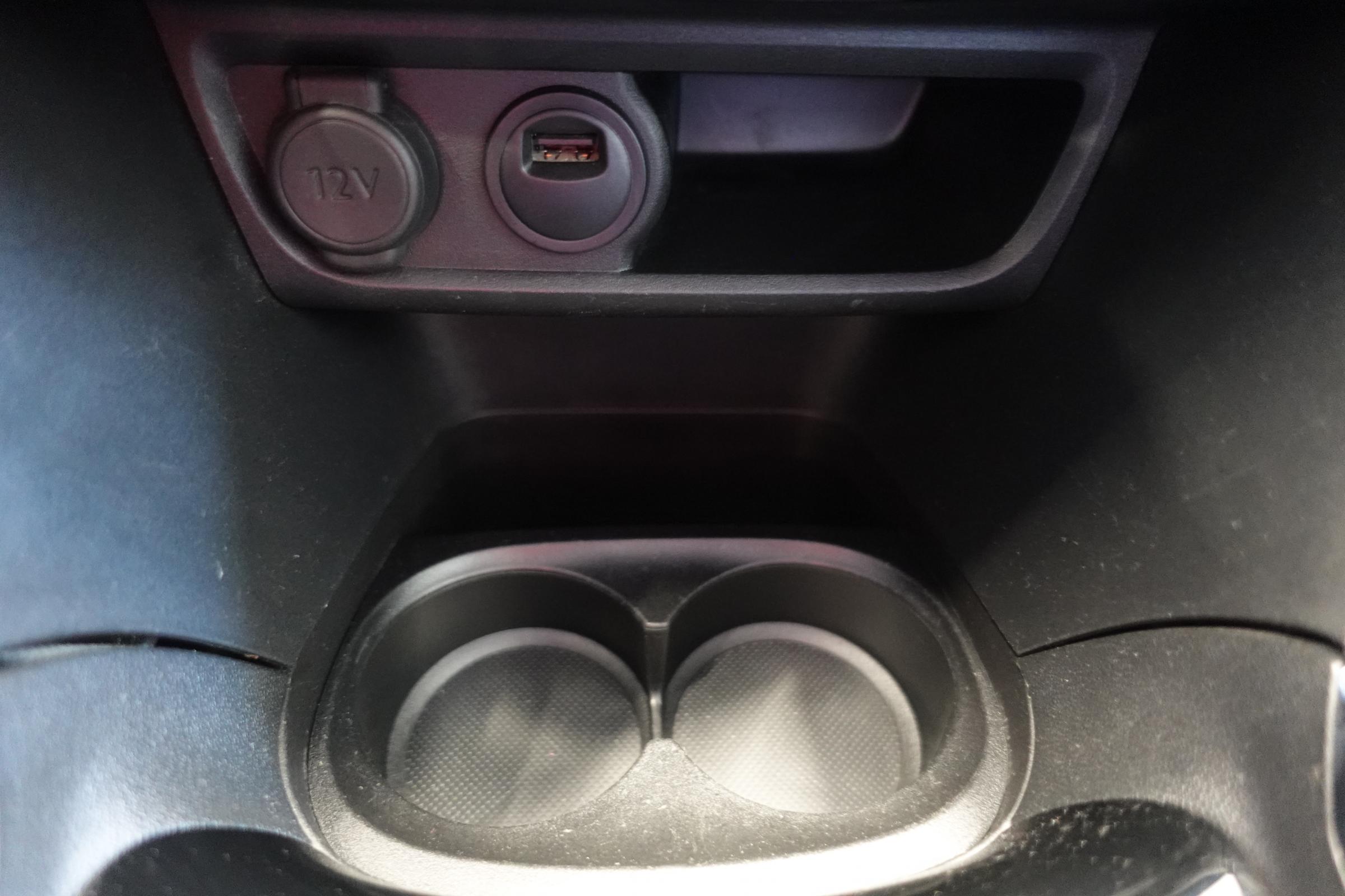 Peugeot 2008, 2019 - pohled č. 20