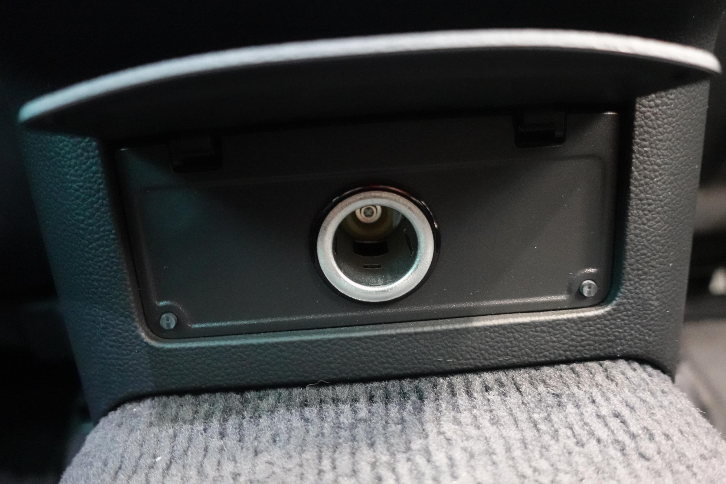 Volkswagen Passat, 2017 - pohled č. 25