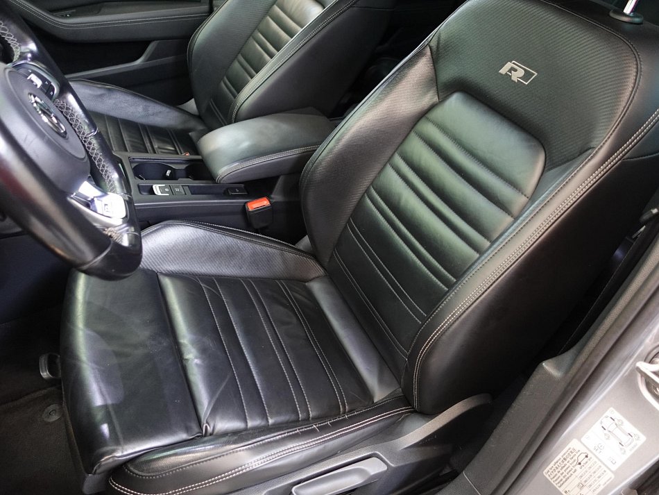 Volkswagen Passat 1.4TSi Highline