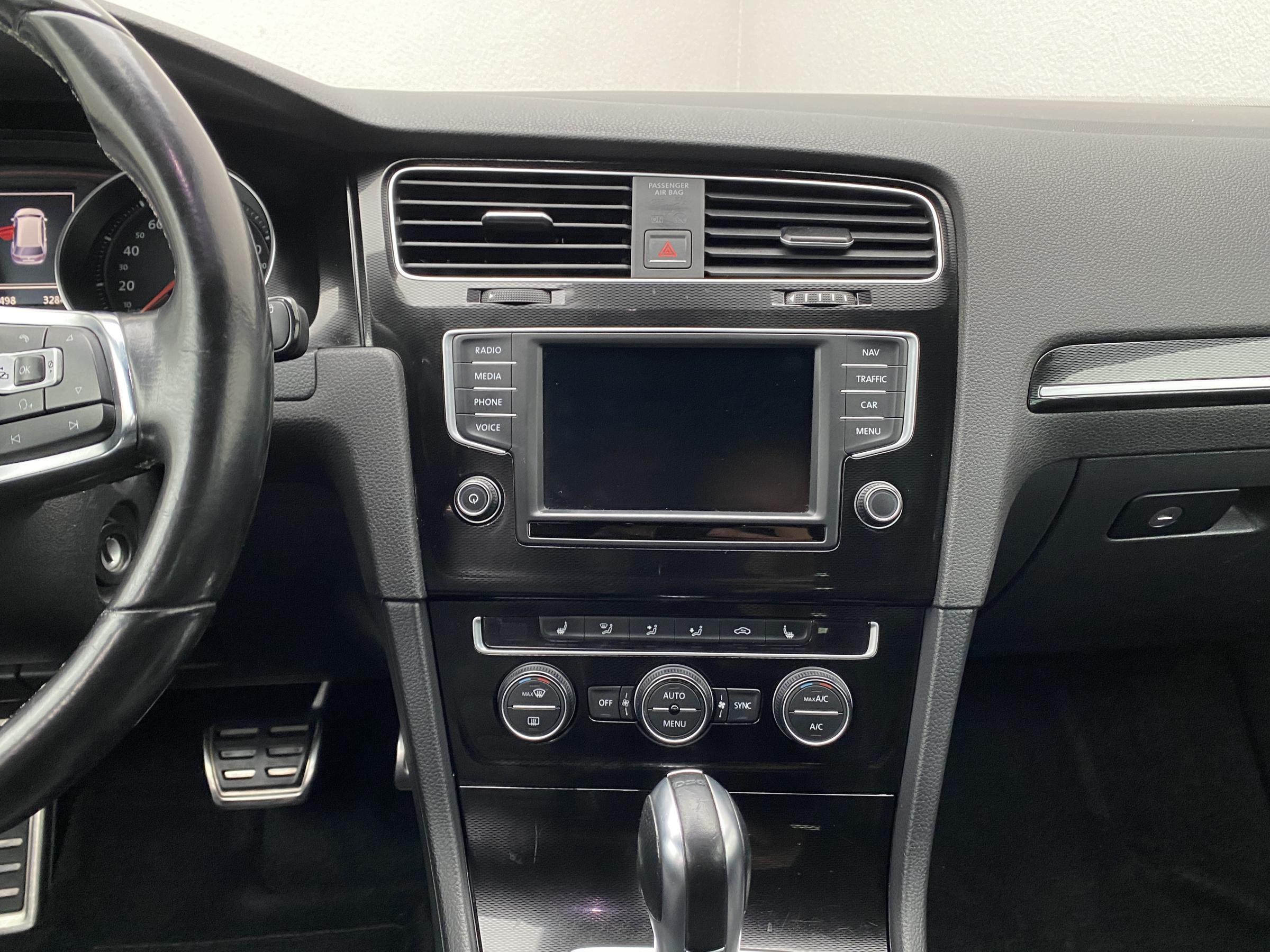 Volkswagen Golf, 2016 - pohled č. 12