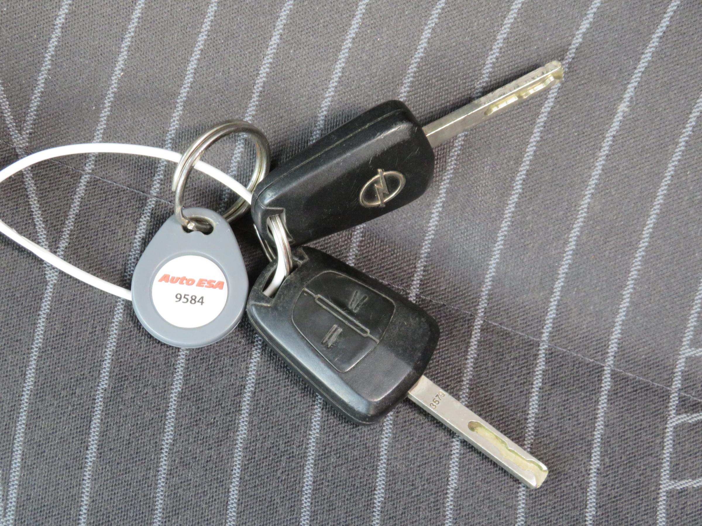 Opel Meriva, 2006 - pohled č. 19