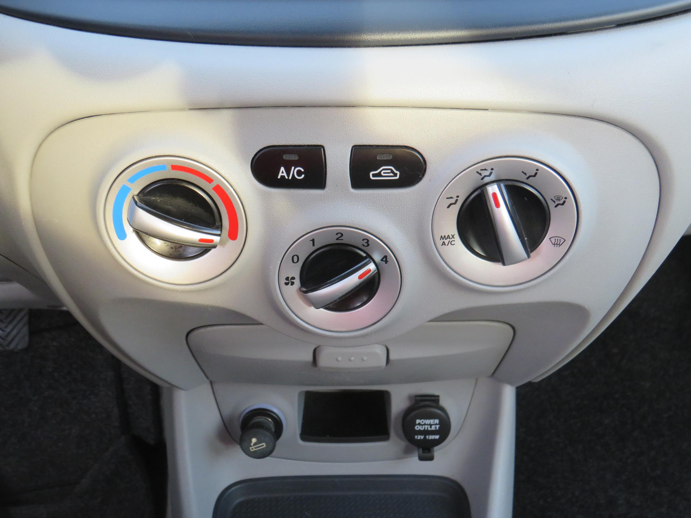 Hyundai Accent, 2006 - pohled č. 14