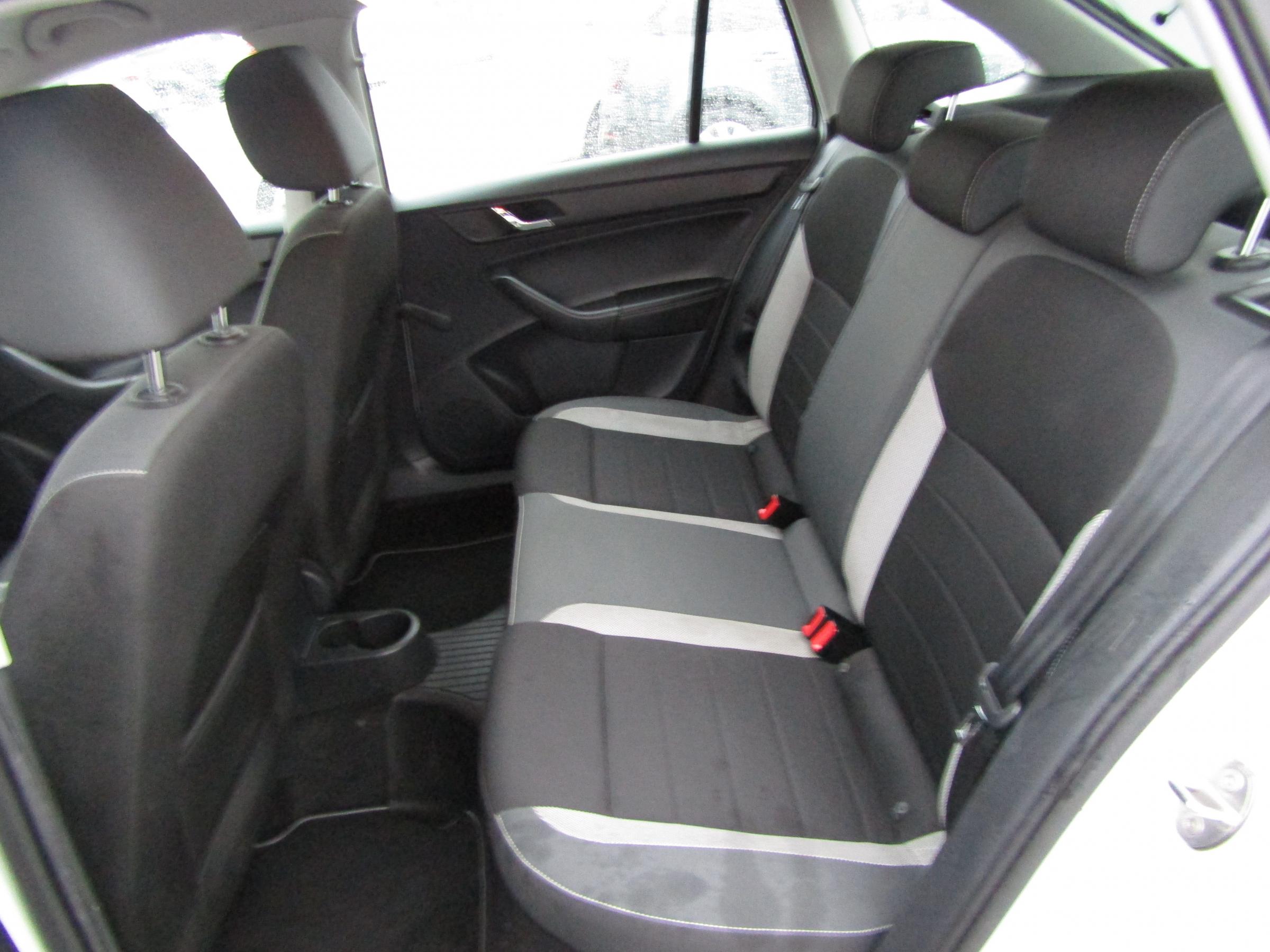 Škoda Rapid, 2017 - pohled č. 10