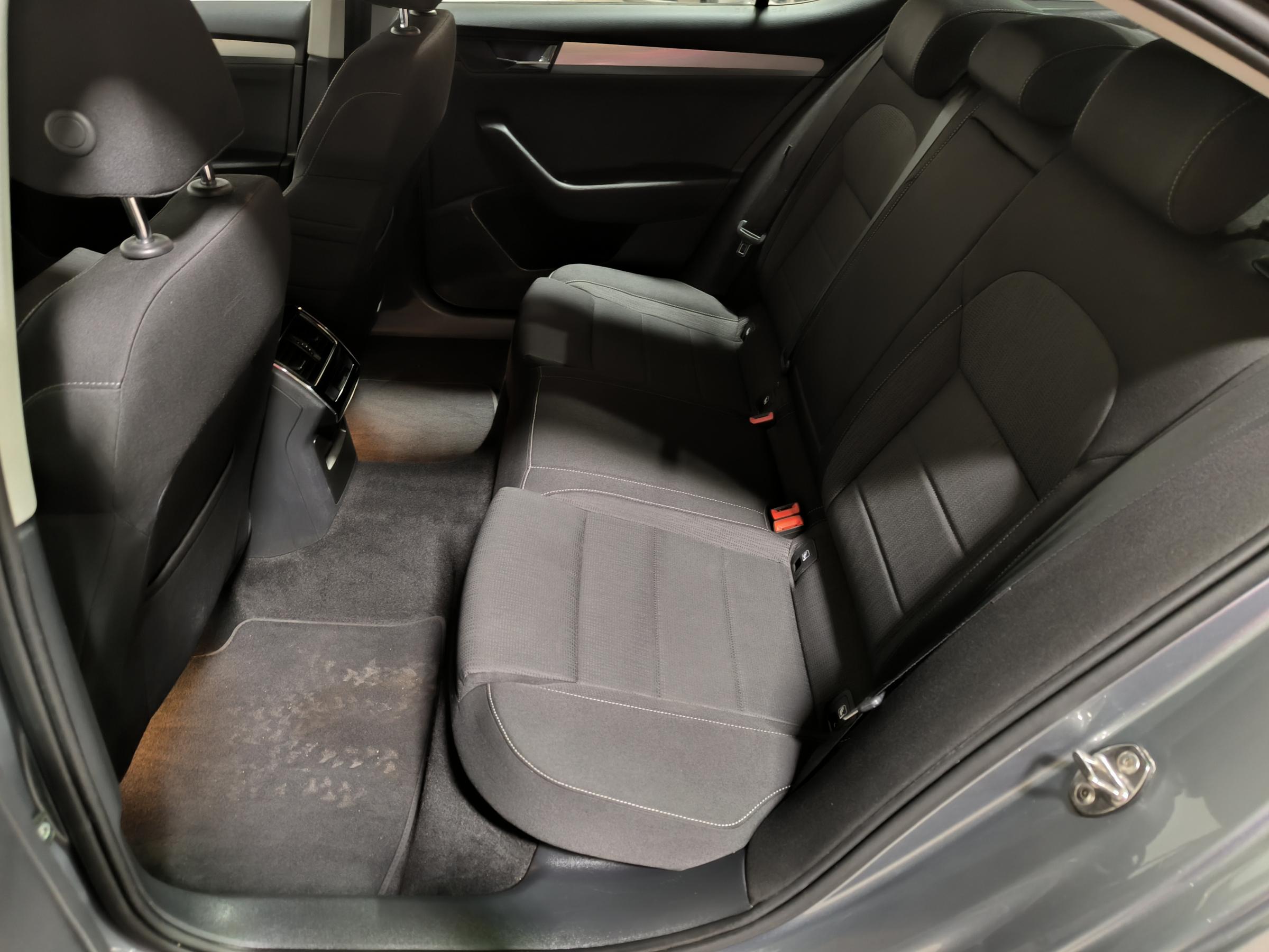 Škoda Superb III, 2015 - pohled č. 10