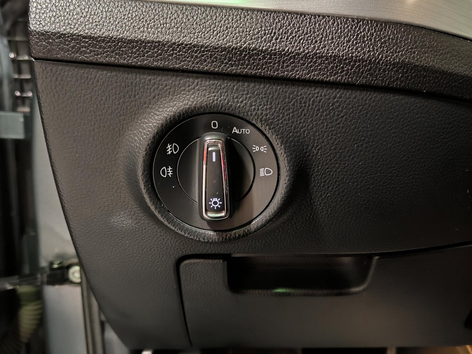 Škoda Superb III 2.0 TDi 