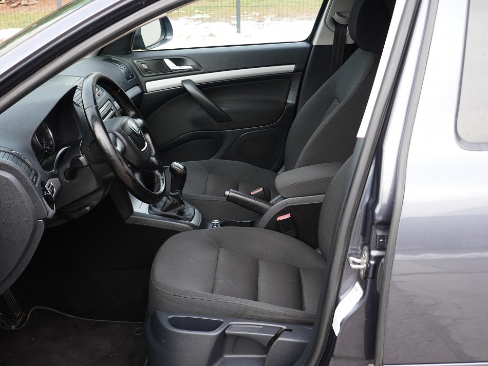 Škoda Octavia II 1.2 TSi Family