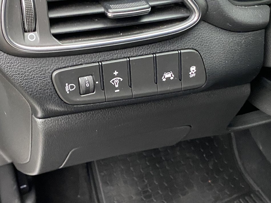 Hyundai I30 1.4 T-GDi 