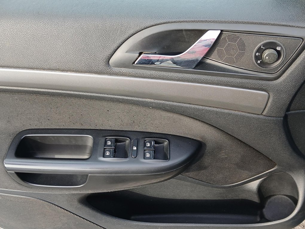 Škoda Octavia II 2.0 TDi Elegance