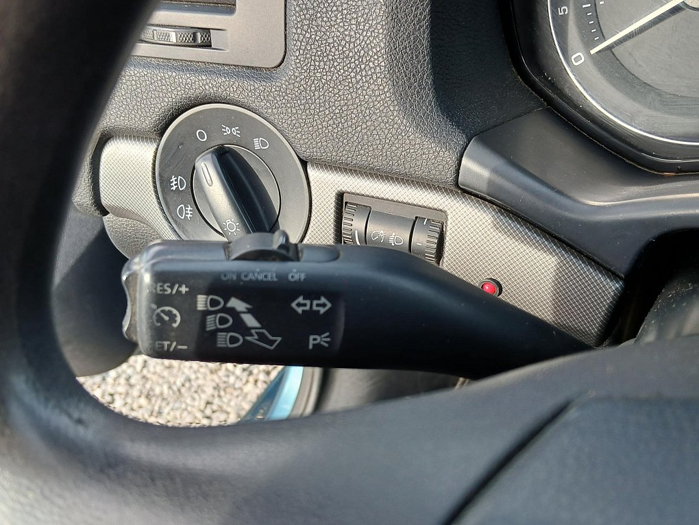 Škoda Octavia II 2.0 TDi Elegance