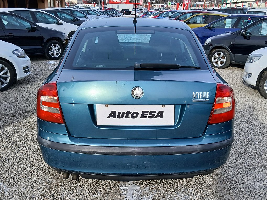 Škoda Octavia II 2.0 TDi Elegance