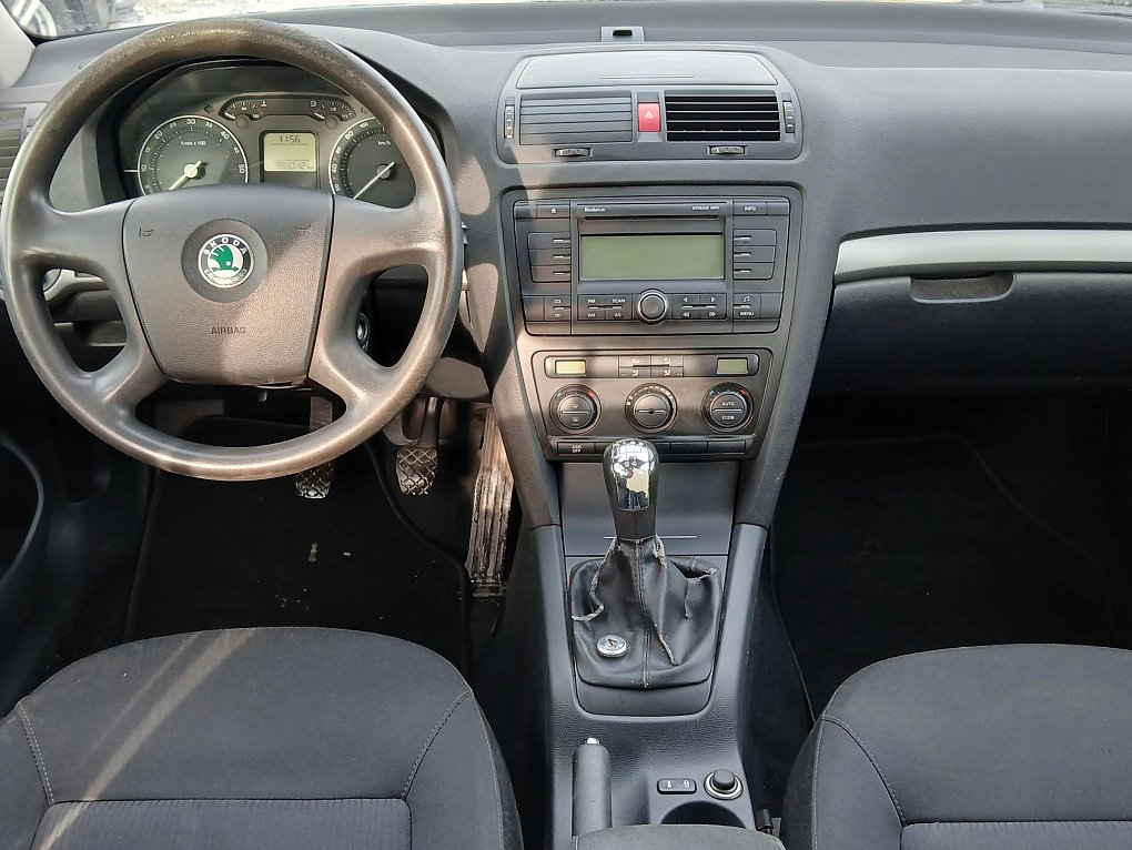 Škoda Octavia II 2.0 TDi Elegance