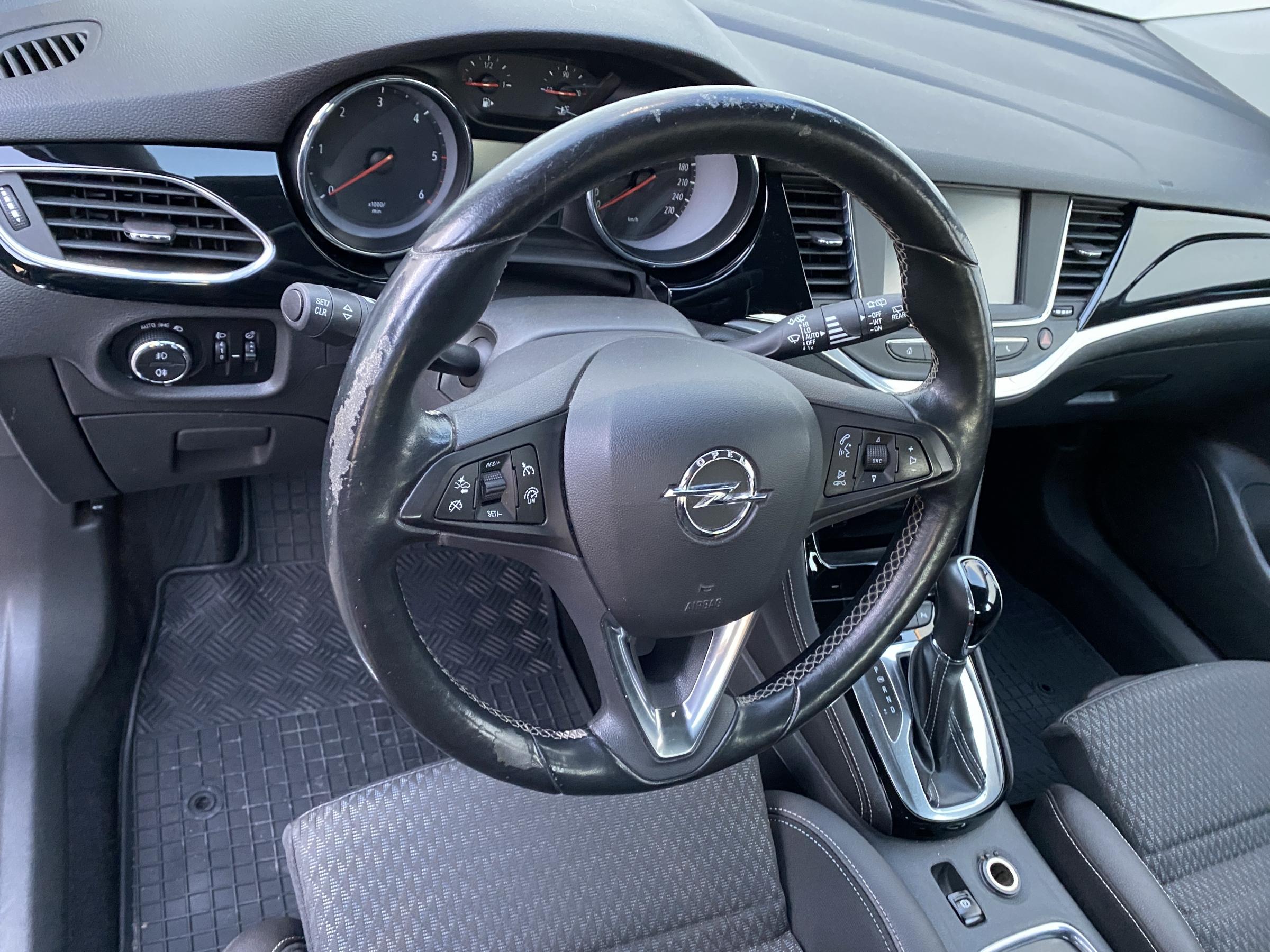 Opel Astra, 2017 - pohled č. 12