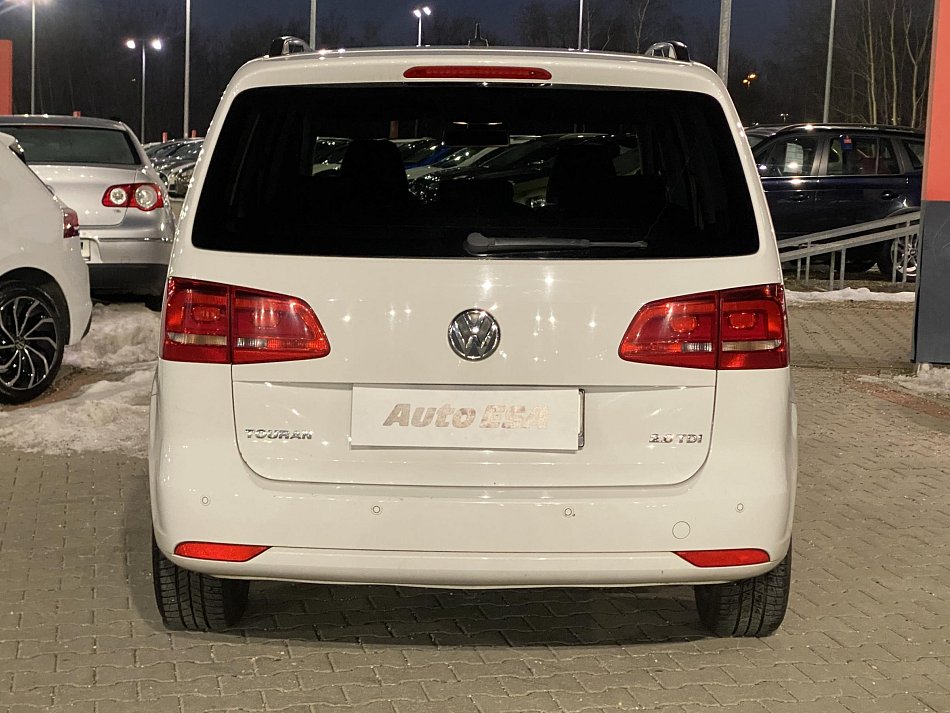 Volkswagen Touran 2.0TDi 