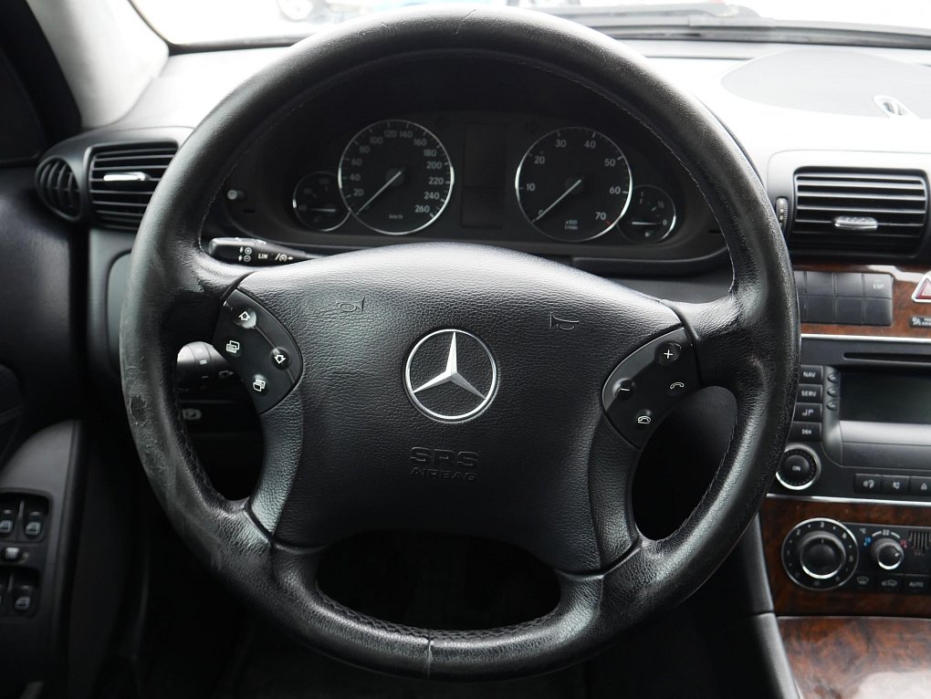 Mercedes-Benz Třída C 1.8 Classic