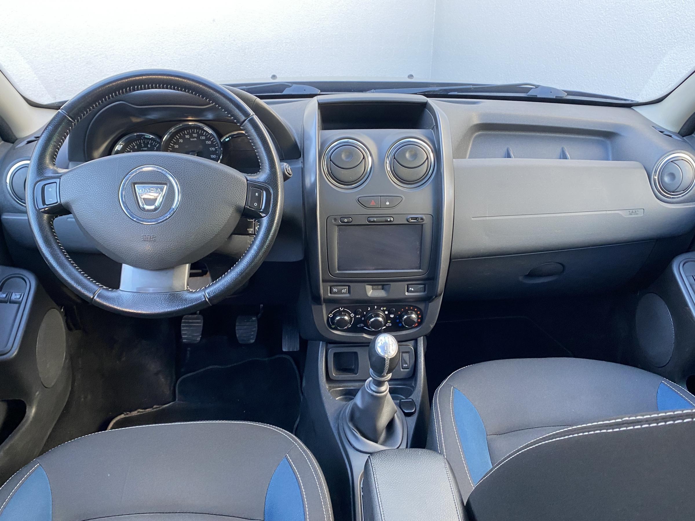 Dacia Duster, 2015 - pohled č. 8