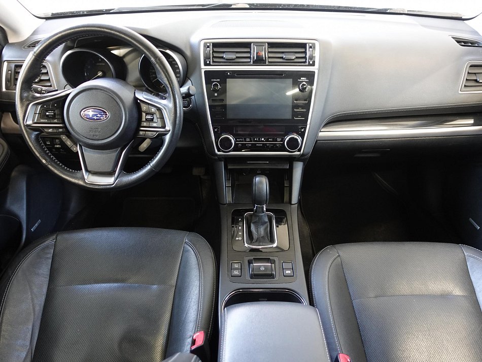 Subaru Outback 2.5i  4x4