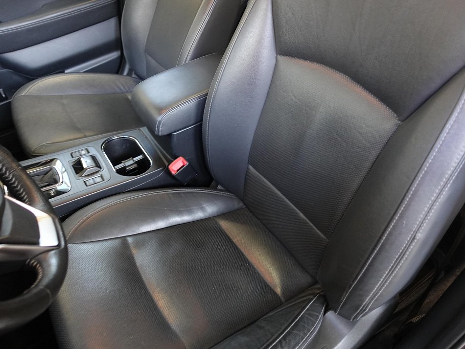 Subaru Outback 2.5i  4x4