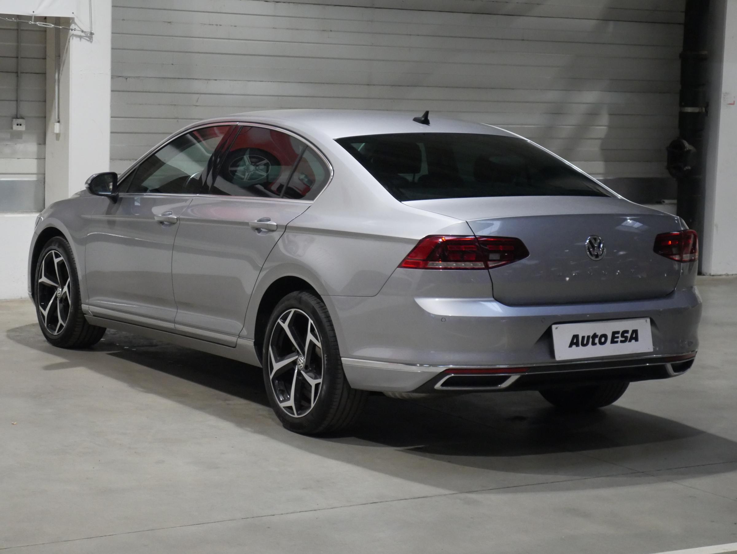 Volkswagen Passat, 2019 - pohled č. 6