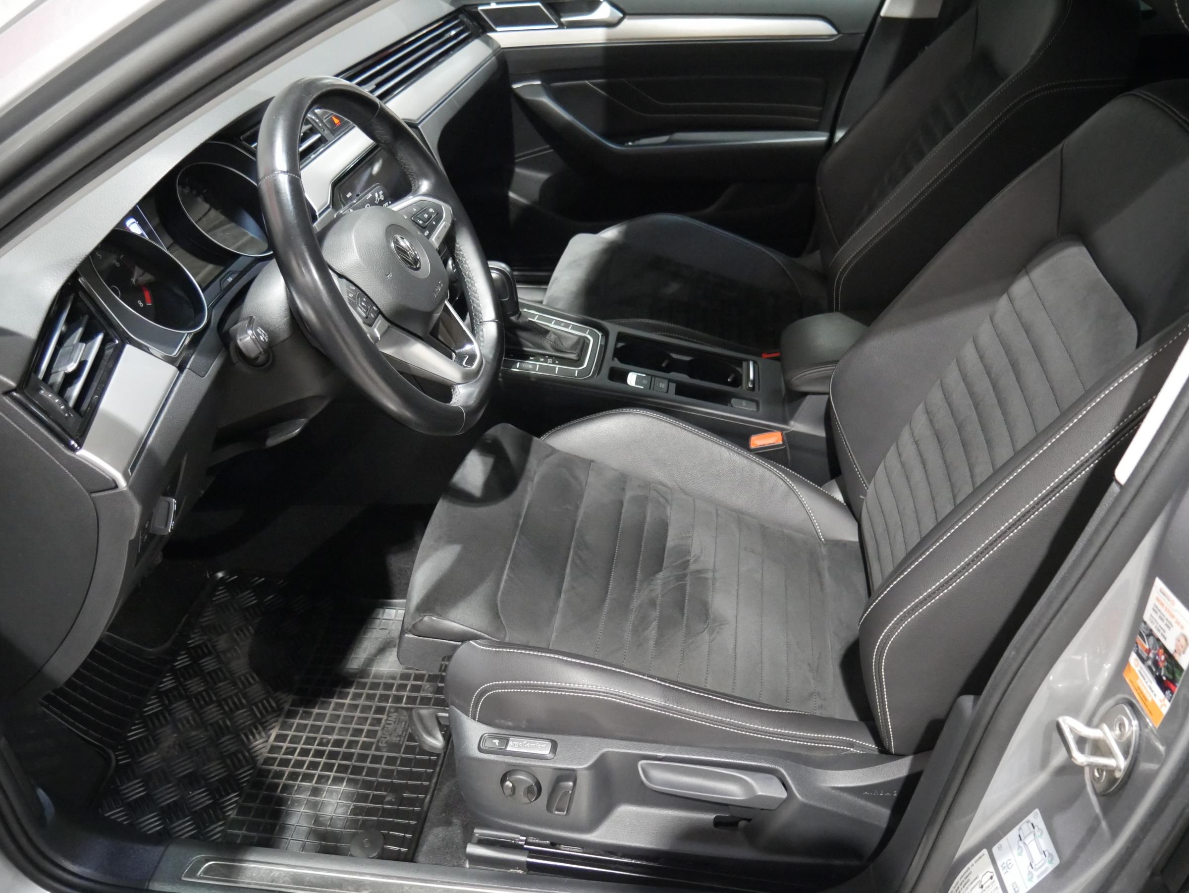 Volkswagen Passat, 2019 - pohled č. 9