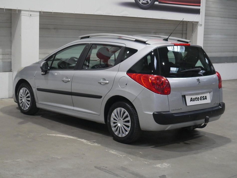 Peugeot 207 1.4i 