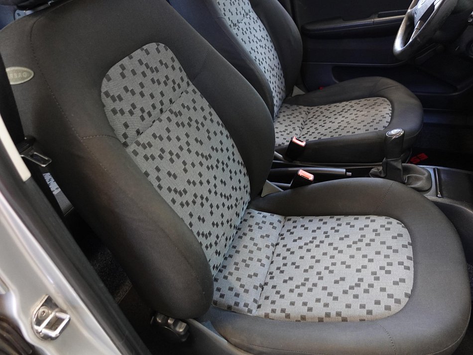 Škoda Fabia I 1.4 MPI 