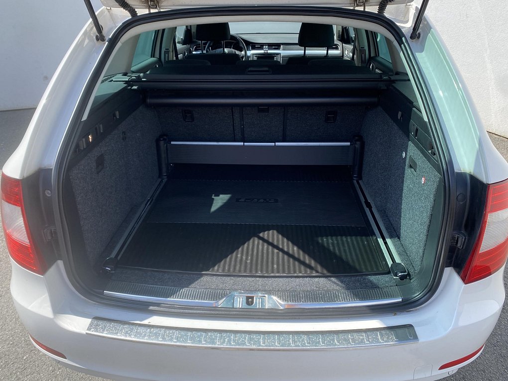 Škoda Superb II 2.0 TDi 