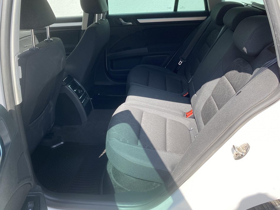 Škoda Superb II 2.0 TDi 