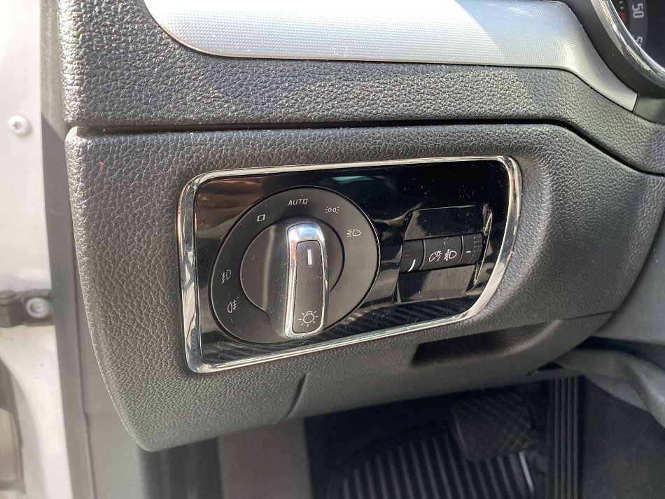 Škoda Superb II 2.0 TDi 