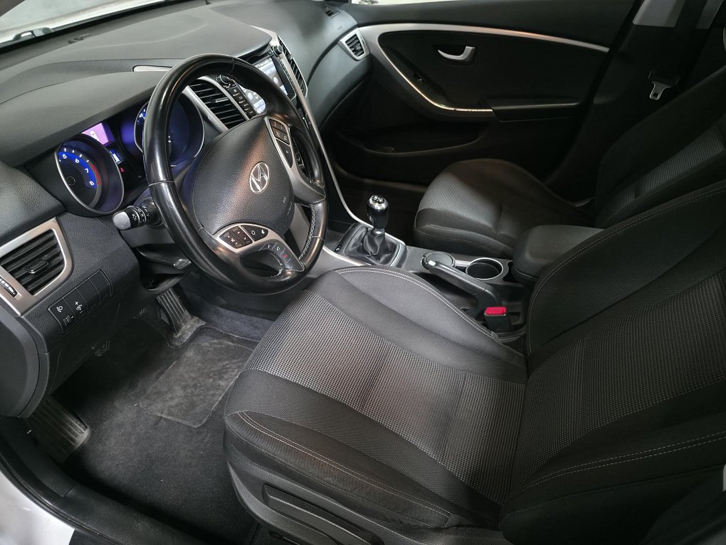 Hyundai I30 1.6CVVT 