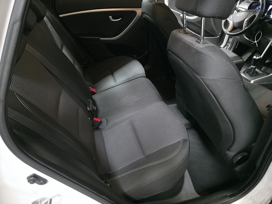 Hyundai I30 1.6CVVT 