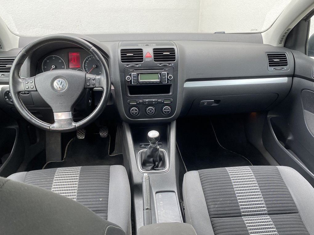 Volkswagen Golf 1.9TDI 