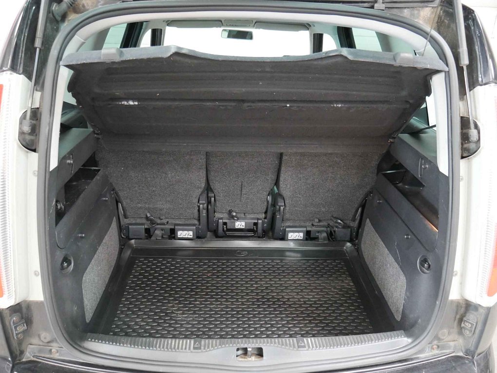 Škoda Roomster 1.4i 