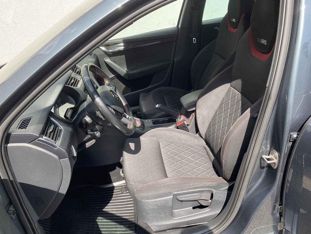Škoda Octavia III 2.0 TDi RS