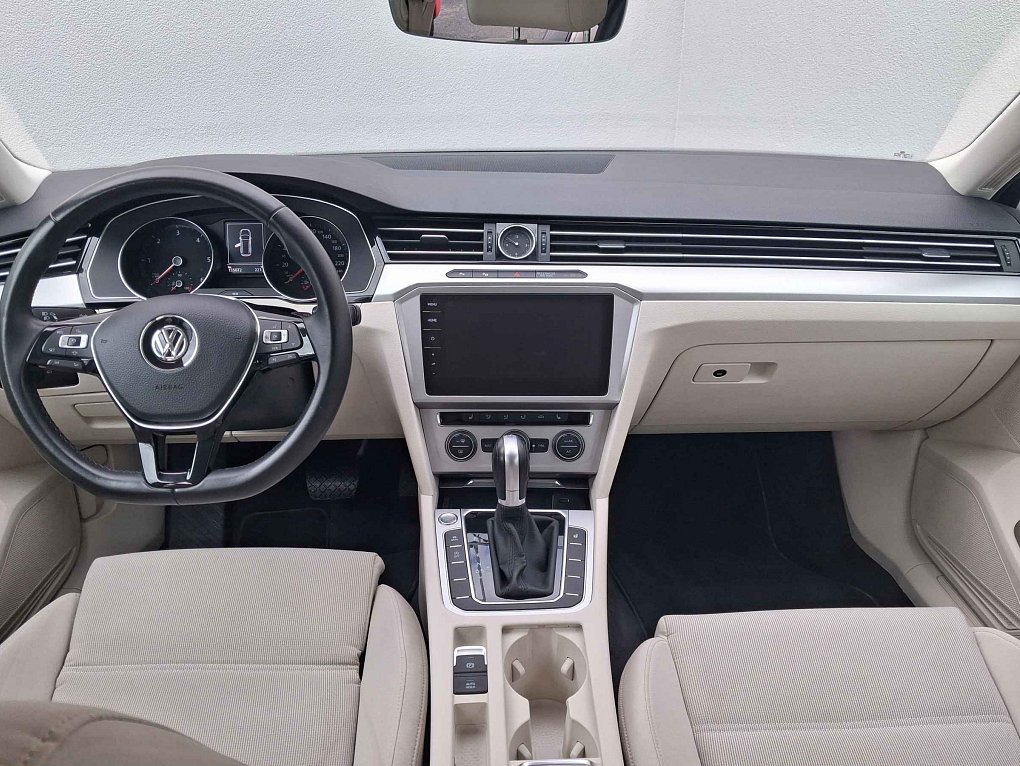Volkswagen Passat 2.0 TDi Comfortline
