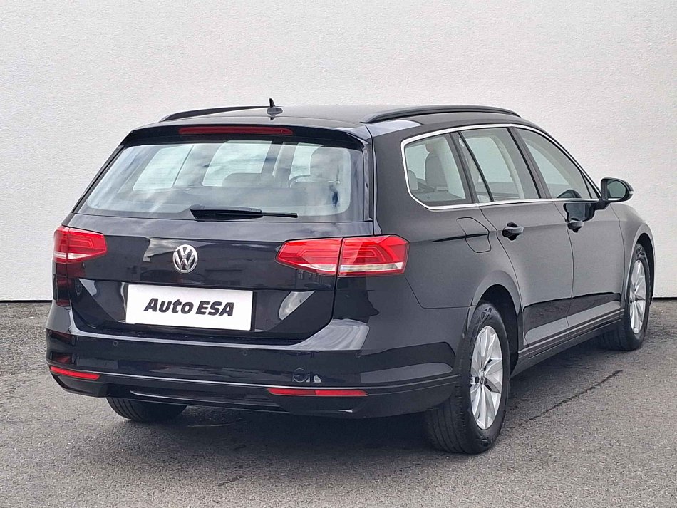 Volkswagen Passat 2.0 TDi Comfortline