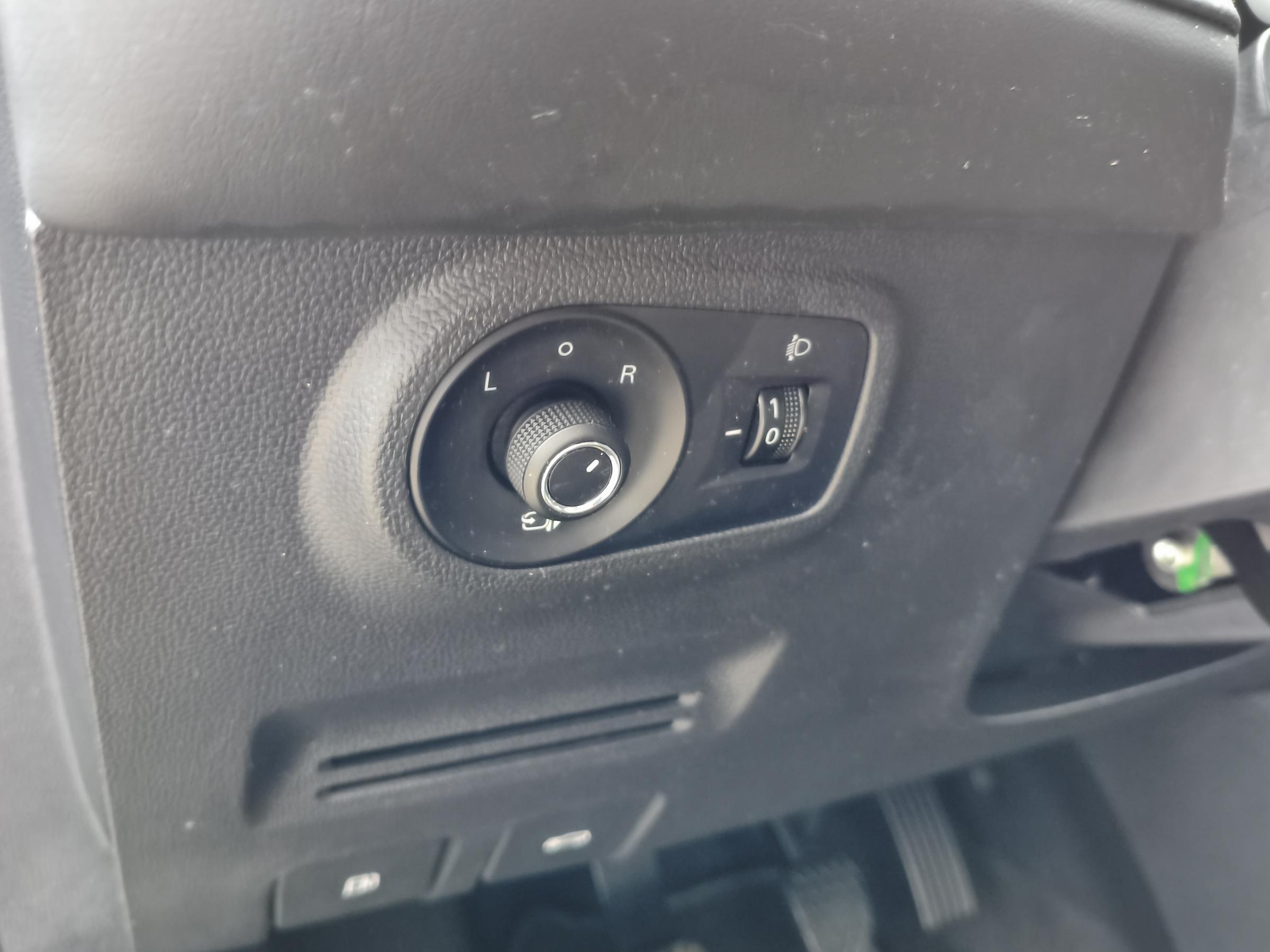 MG ZS, 2022 - pohled č. 15