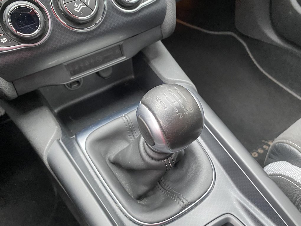 DS DS4 1.2 PT  crossback