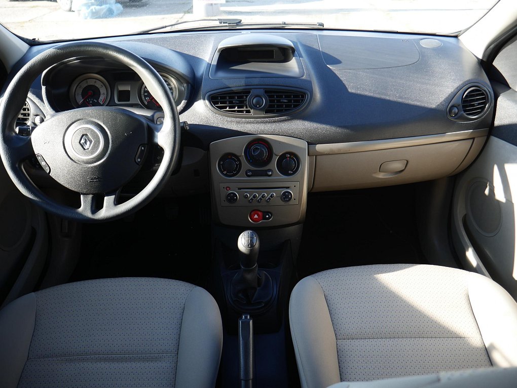 Renault Clio 1.2 16V 