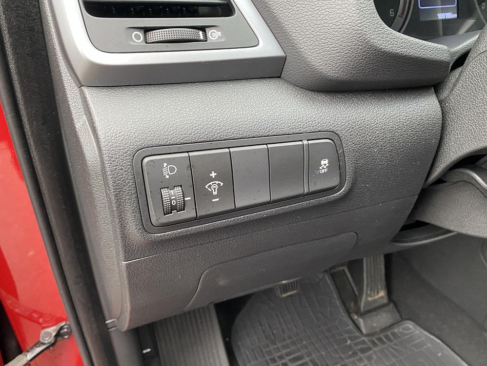 Hyundai Tucson 1.7 CRDi Trend 2WD