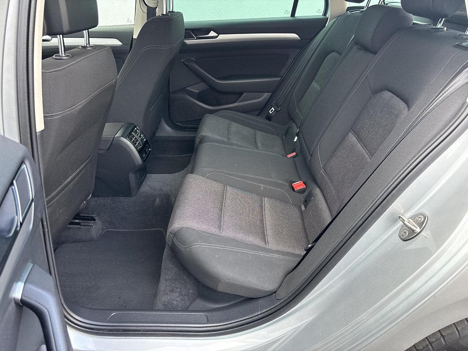 Volkswagen Passat 1.6 TDi Comfortline